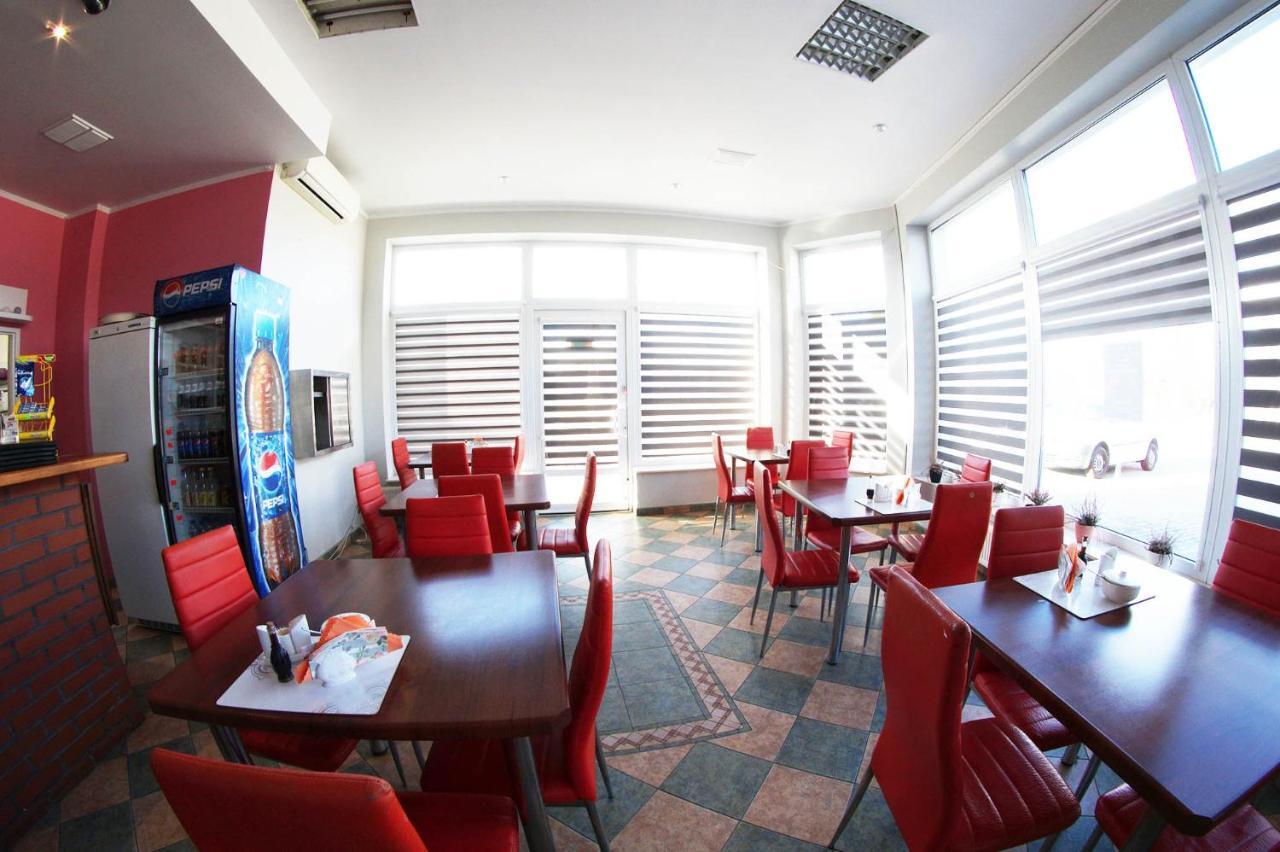 Motel Wig Sandomierz Esterno foto